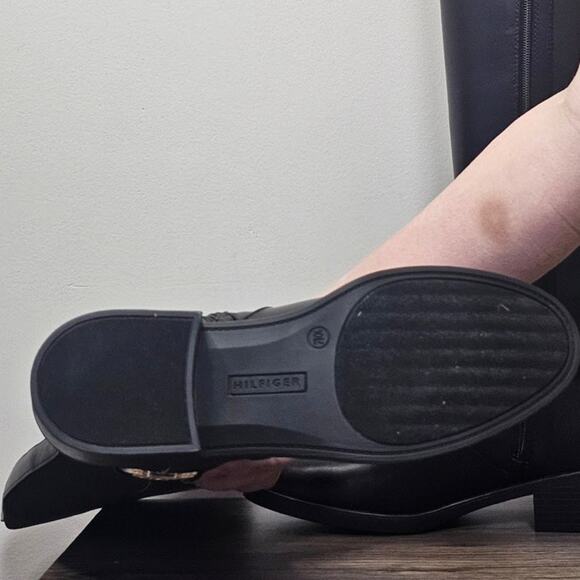 Tommy Hilfiger Women's Imizza Side Zip Riding Boots Size 10 Black NWT - Picture 6 of 6